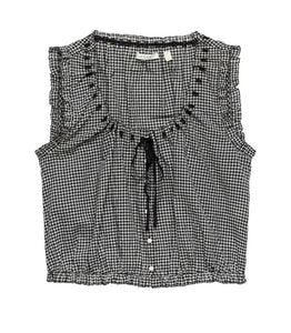 Indulge in luxury with the Traveler Top by Doen. Made from 100% organic cotton voile and featuring the iconic La Maddalena Gingham design, this top offers a timeless and sophisticated look. With a flattering cropped silhouette and elegant details such as petite ruffles and a grosgrain ribbon tie, this top is perfect for any stylish traveler. Mother-of-pearl buttons add a touch of elegance and refinement.