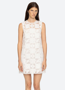 Experience elegance and beauty in the Melia Mini Dress by SEA NY. This luxurious tank dress features a delicate floral embroidered patchwork design that is both sophisticated and exclusive. Its mini silhouette adds a touch of playfulness, making it the perfect addition to your wardrobe for any occasion.