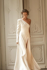 Robe Elsbeth