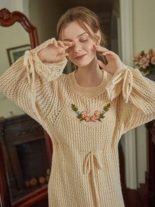 This beautifully crafted Robe en Crochet Bridgette boasts intricate vintage embroidery and a delicate hollow out design. Made from high-quality knitted fabric, it offers both style and comfort, making it a perfect addition to any wardrobe. Perfect for any occasion, this long pullover dress exudes elegance and charm.