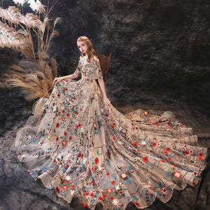 Be the belle of the ball in the Robe Wynter. Wear this elegant gown with a touch of whimsy to feel like an enchanted princess. The floral ball gown design adds a delightful flair to your special occasion. (No need for a fairy godmother here!)